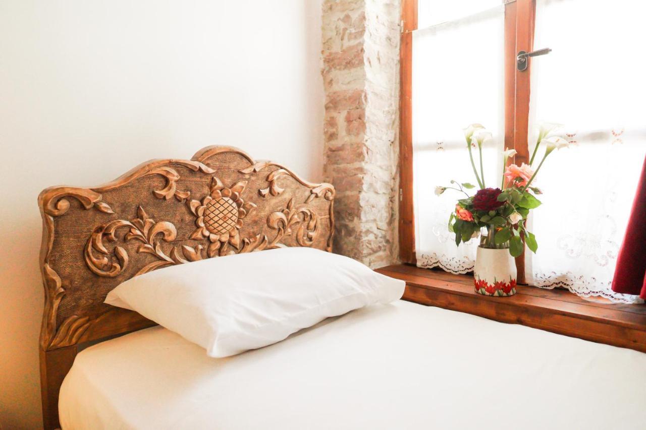 Gjirokastër 4Rooms Hotel المظهر الخارجي الصورة