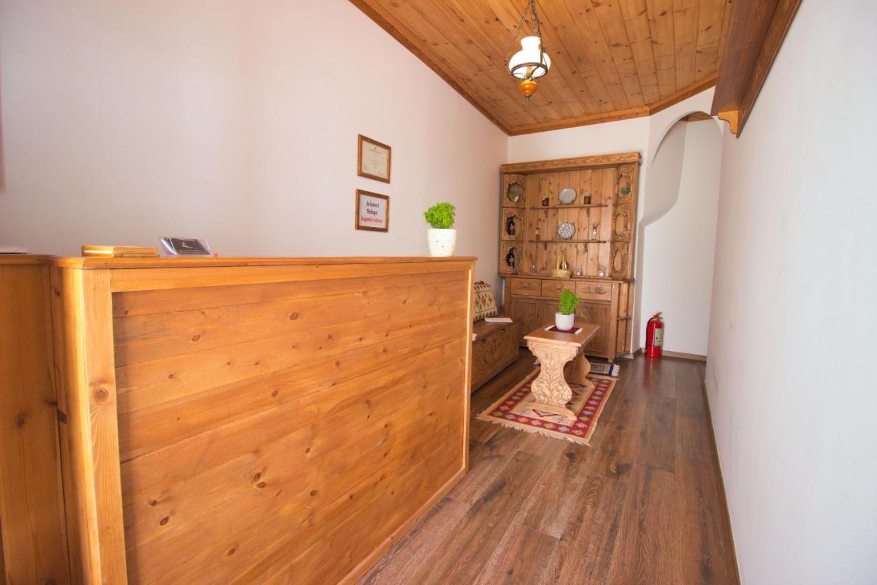Gjirokastër 4Rooms Hotel المظهر الخارجي الصورة