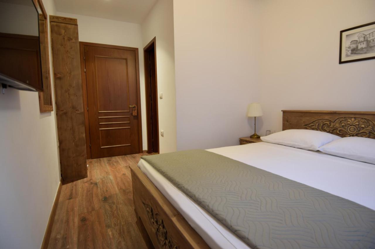 Gjirokastër 4Rooms Hotel المظهر الخارجي الصورة