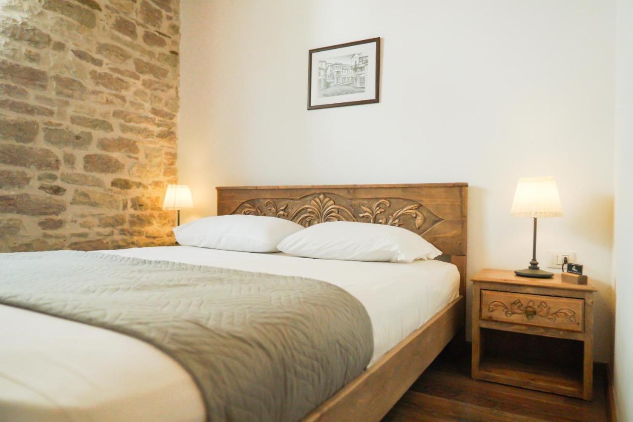 Gjirokastër 4Rooms Hotel المظهر الخارجي الصورة