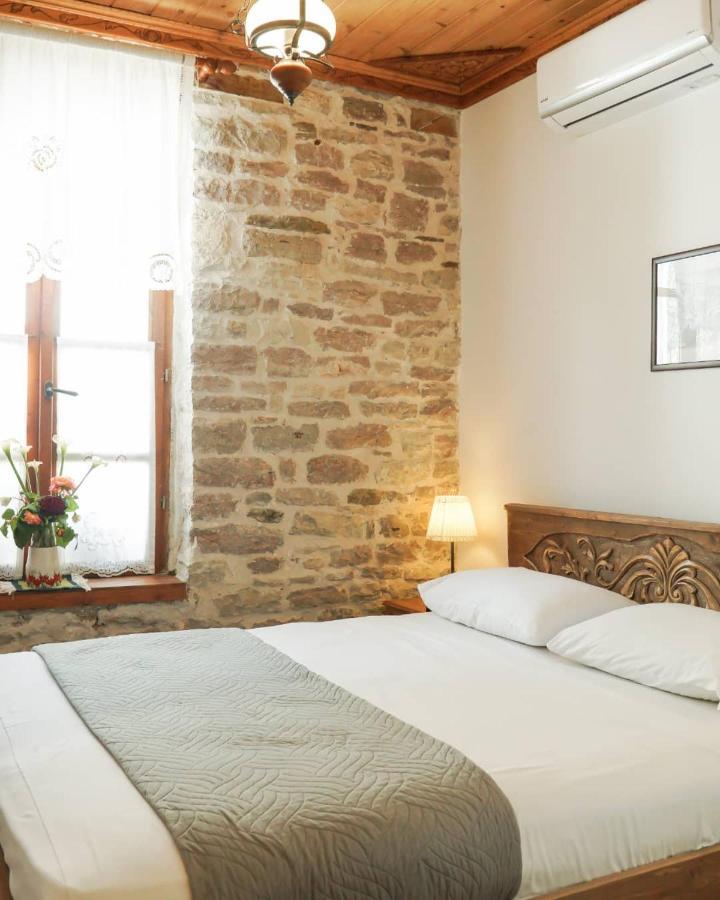 Gjirokastër 4Rooms Hotel المظهر الخارجي الصورة