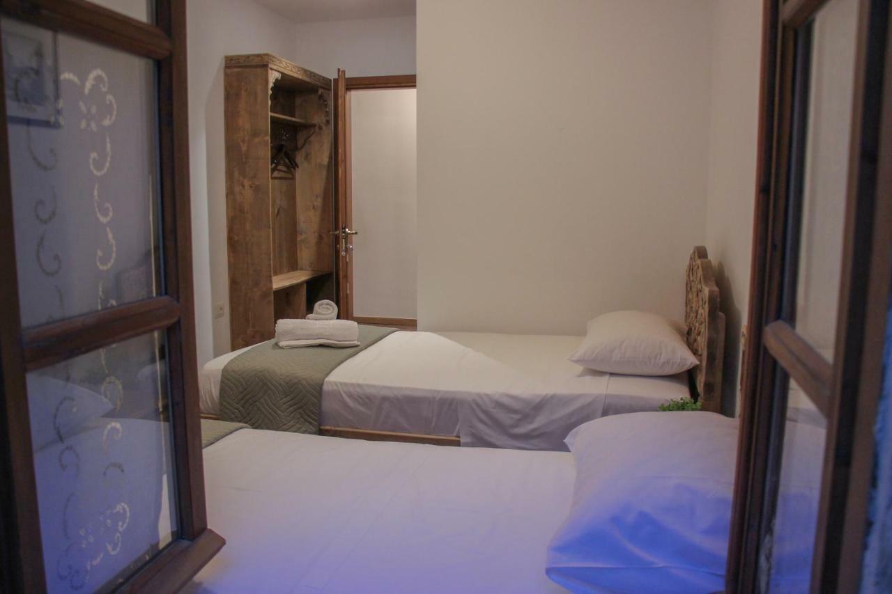 Gjirokastër 4Rooms Hotel المظهر الخارجي الصورة