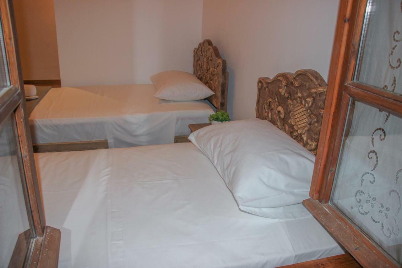 Gjirokastër 4Rooms Hotel المظهر الخارجي الصورة